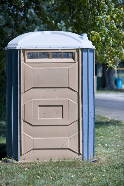 Best Porta potty rental near me  in Benavides, TX