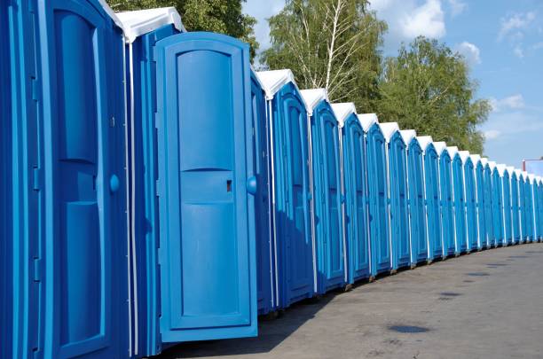 Best High-end porta potty rental  in Benavides, TX